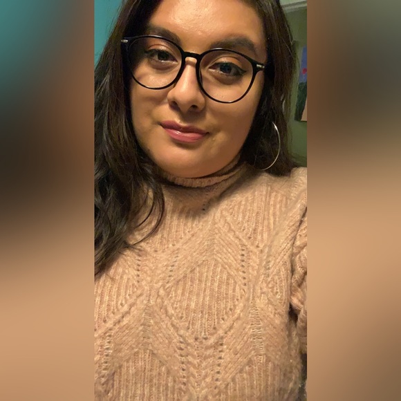 Meet your Posher, Michelle - Picture 2 of 2